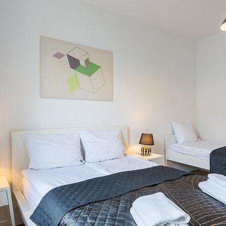 Golden Apartments Warsaw - Big And Bright Stylish Apartments - City Center - Pereca Bagian luar foto
