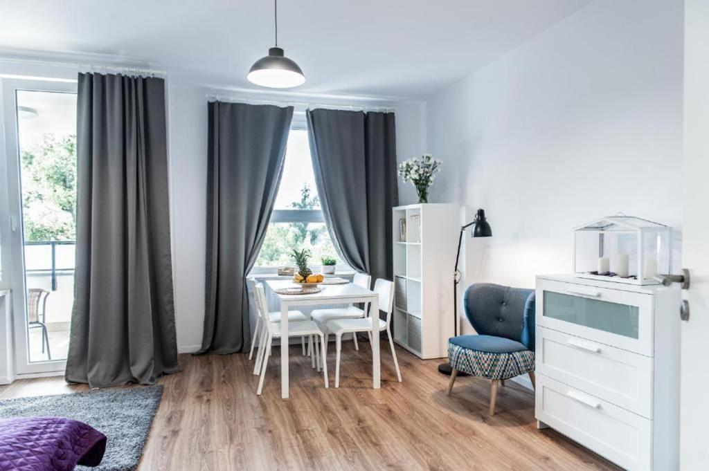 Golden Apartments Warsaw - Big And Bright Stylish Apartments - City Center - Pereca Bagian luar foto