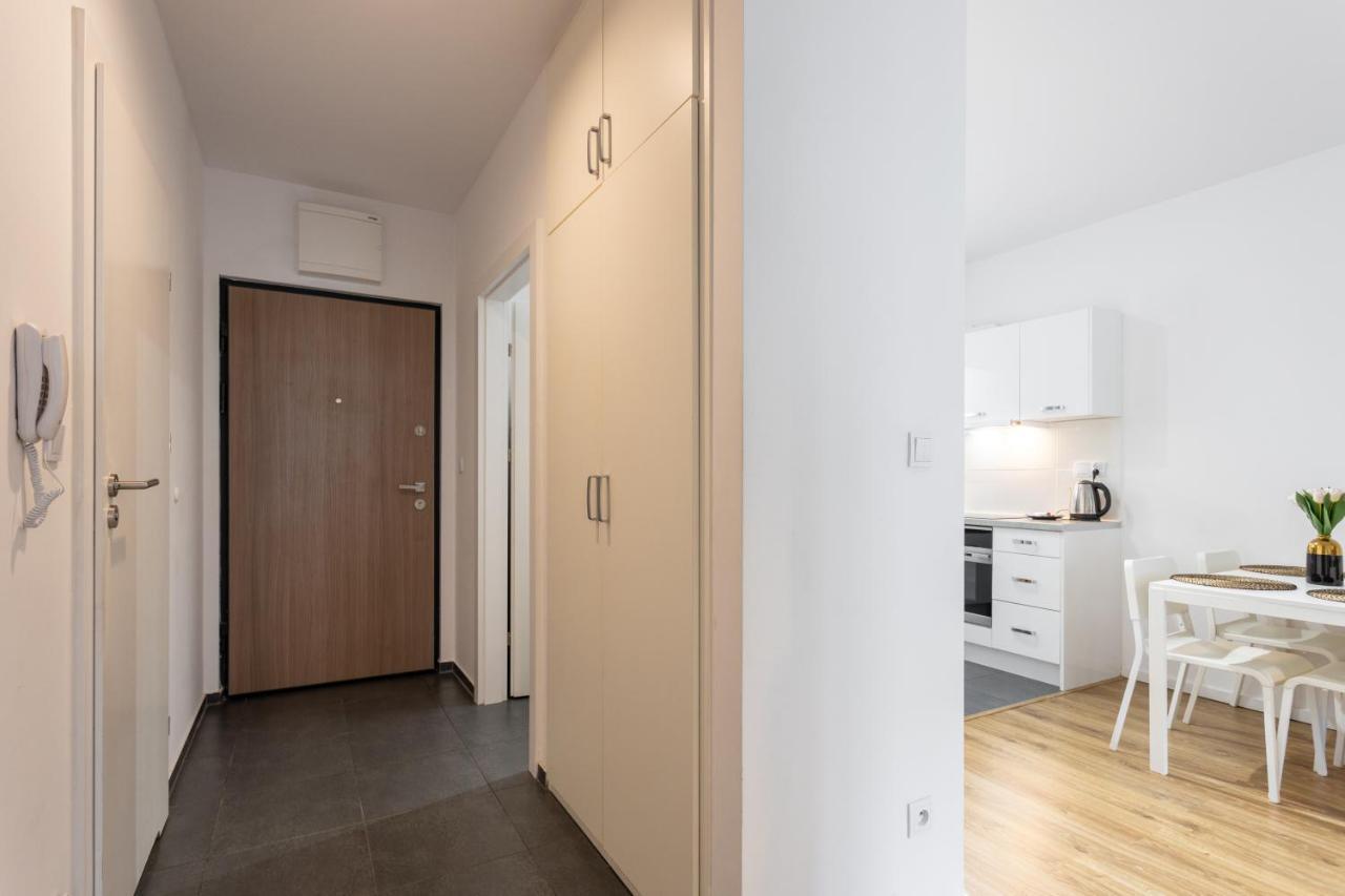 Golden Apartments Warsaw - Big And Bright Stylish Apartments - City Center - Pereca Bagian luar foto