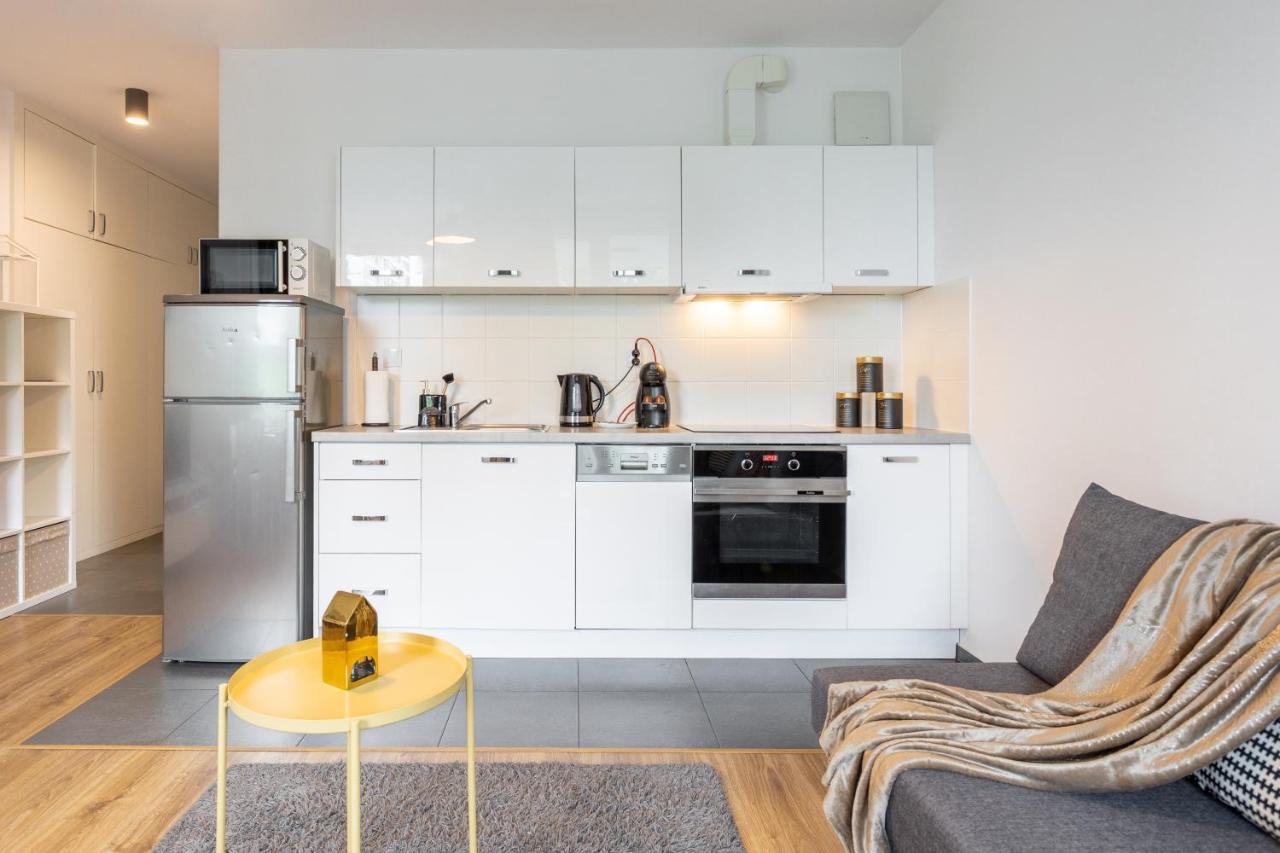 Golden Apartments Warsaw - Big And Bright Stylish Apartments - City Center - Pereca Bagian luar foto