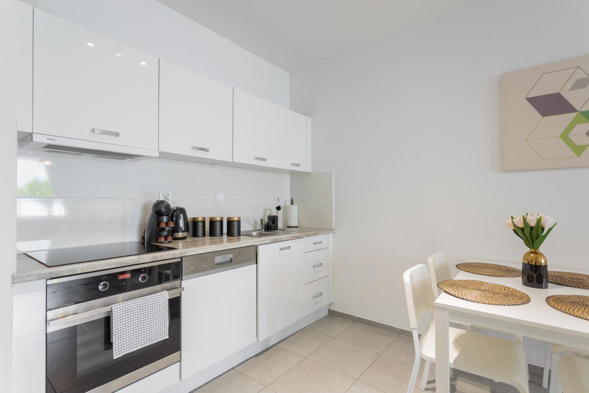 Golden Apartments Warsaw - Big And Bright Stylish Apartments - City Center - Pereca Bagian luar foto