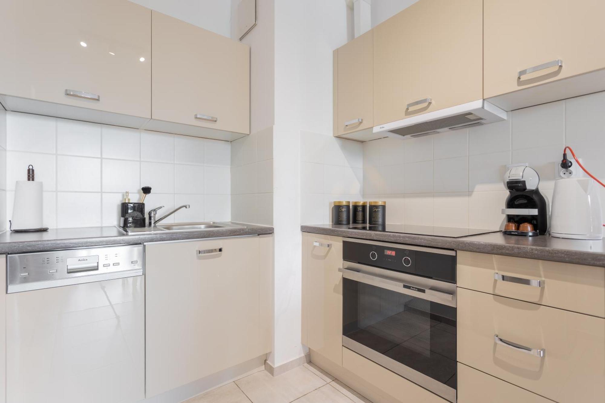 Golden Apartments Warsaw - Big And Bright Stylish Apartments - City Center - Pereca Bagian luar foto
