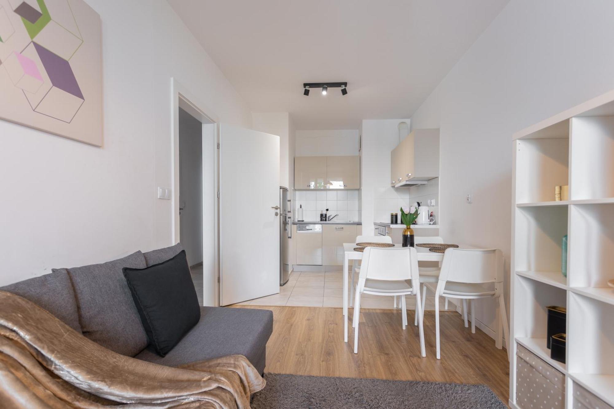 Golden Apartments Warsaw - Big And Bright Stylish Apartments - City Center - Pereca Bagian luar foto