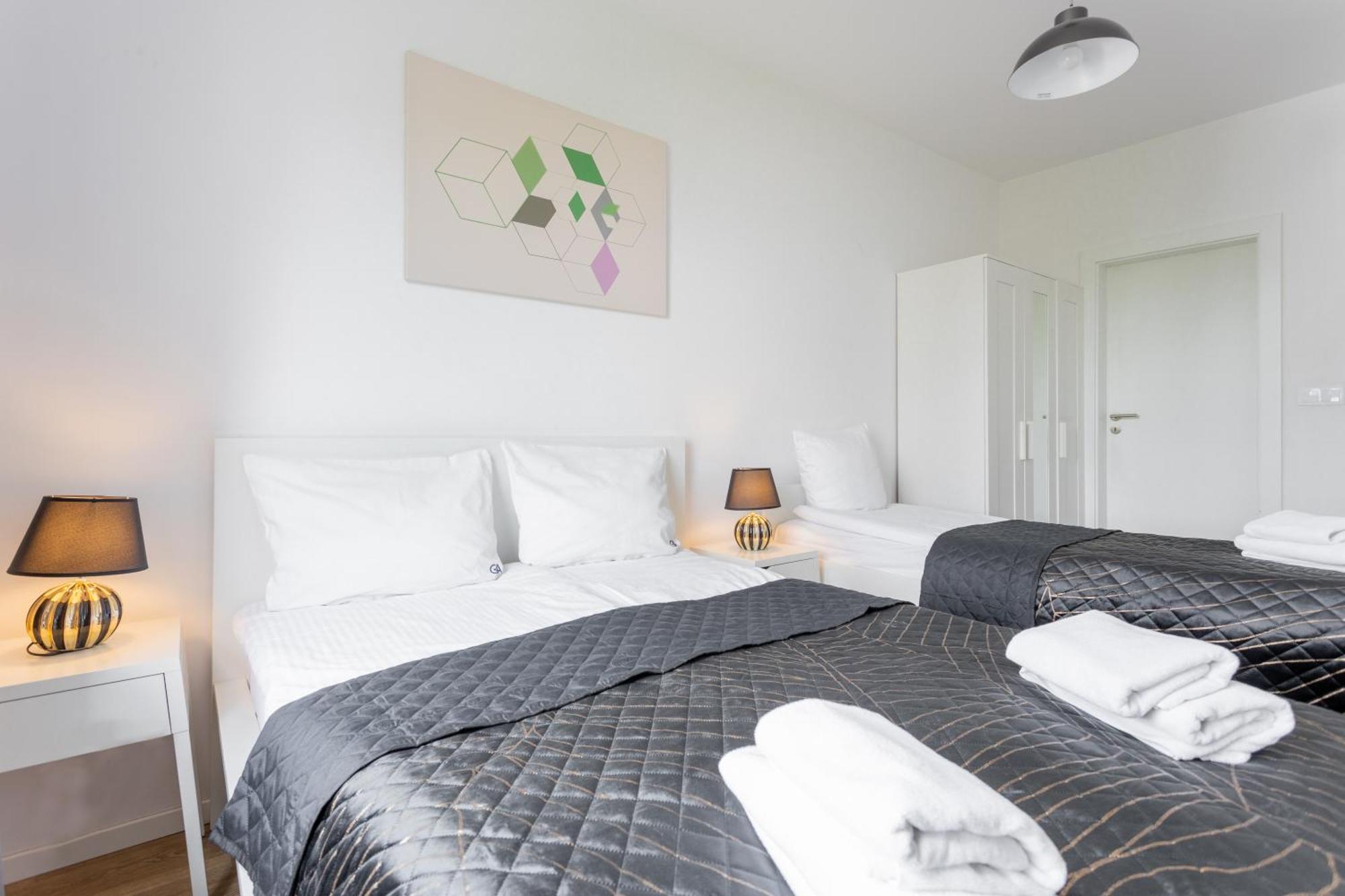 Golden Apartments Warsaw - Big And Bright Stylish Apartments - City Center - Pereca Bagian luar foto