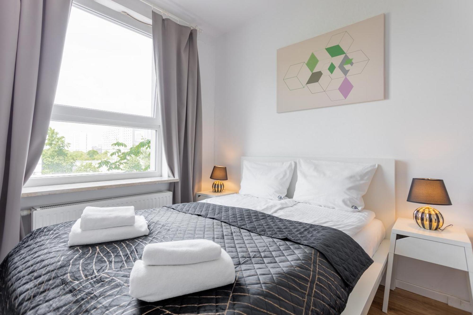 Golden Apartments Warsaw - Big And Bright Stylish Apartments - City Center - Pereca Bagian luar foto